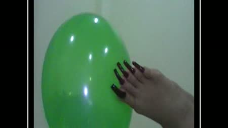 Sexy Claws With Balloon