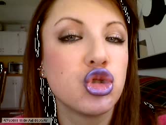Blue Lipstick Purple Liner Pout - I wear blue lipstick with purple liner and pout my lips