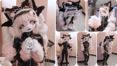Xiaomeng Latex Kitty Vibrated - Xiaomengs new fursuit has arrived.
She was quite excited and quickly put on the paws, which can make funny sound, and the full-head mask. By the way, before that she was already in her latex catsuit and latex hood with a mouth condom, so she has transformed into a cute kitty with black latex skin.
This video is the first half of the furry play, constituted of posing, crawling, rope bondage, and finally orgasm(s?) by a bound magic wand. Please enjoy this furry and light breath play, and remember that she cannot see and can only breathe through nostril holes of the latex hood.